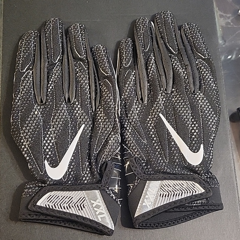Nike football men's gloves 2XL